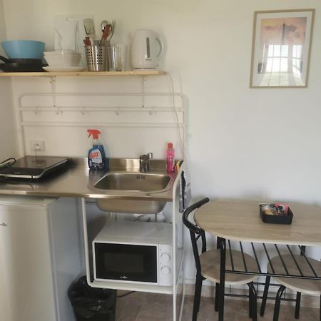 Appartement 2 , Disneyland - Parking Gratuit - Maison Des Platanes Meaux Luaran gambar